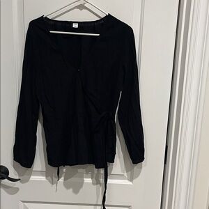 Old Navy Black Women's Blouse